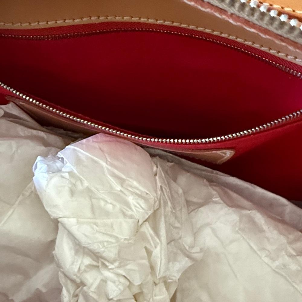 NWOT Dooney & Bourke Large Side Pocket Satchel Alto Style Leather Tan (RARE) - Picture 5 of 12